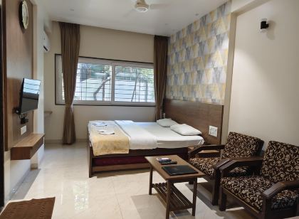 Hotel Shreyas