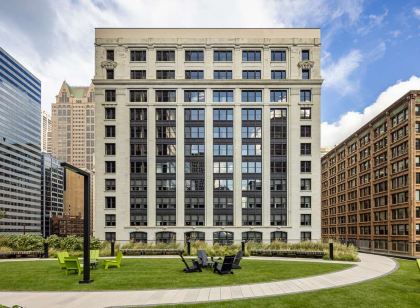 Hilton Garden Inn Chicago Central Loop