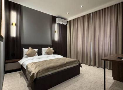Twelve Inn Hotel