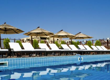Grand Hotel Yerevan - Small Luxury Hotels of the World