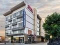hampton-inn-and-suites-los-angeles-hollywood-ca