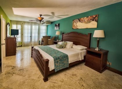 Terra Linda Resort