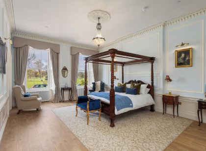 The Townhouse - Leith