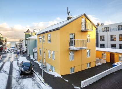 Alfred's Apartments