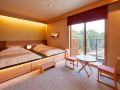 huis-ten-bosch-henn-na-hotel-nagasaki