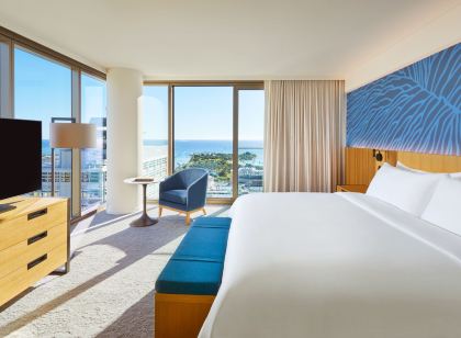 Renaissance Honolulu Hotel & Spa