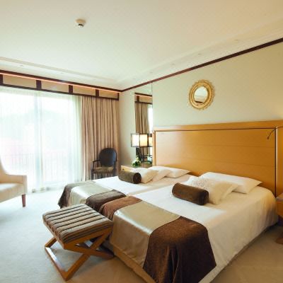 Grand Deluxe Double Room Grand Deluxe Double Room Grande Real Villa Italia Promo Code
