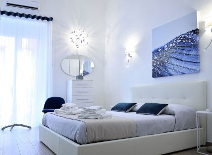 Duca70 "Suite Home"