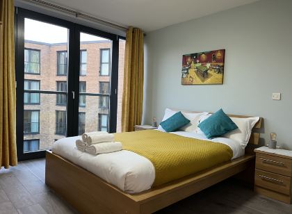 SS- Penthouse Lux Suite