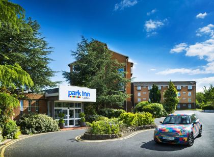 Mercure Cardiff North Hotel