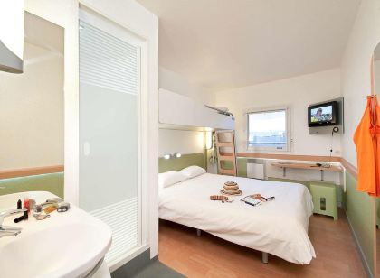 Ibis Budget Orly Chevilly Tram 7