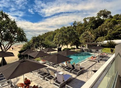 Netanya Noosa Beachfront Resort