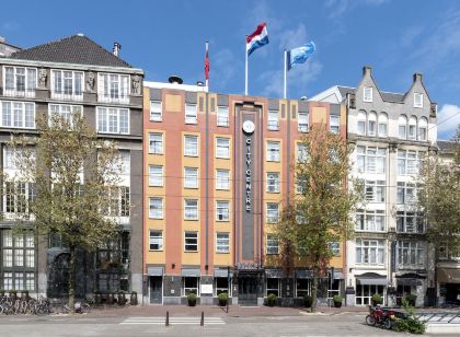 韋斯特考得飯店