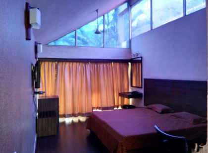 10th Milestone Resort