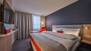 holiday-inn-express-dusseldorf-city-north