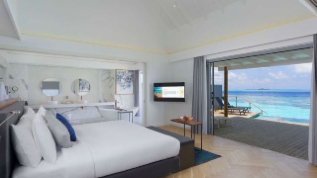 outrigger-maldives-maafushivaru-resort