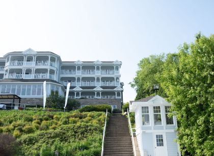 The Geneva Inn