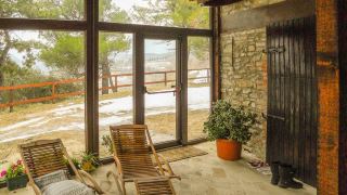 rustic-farmhouse-harmonia-apartment