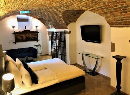 Historical Luxury Homes - Stadtvilla Mit Jacuzzi Und Garten