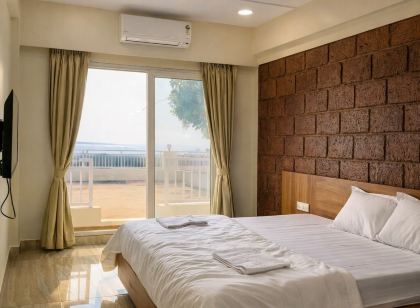 Anandi Hotel Guhagar