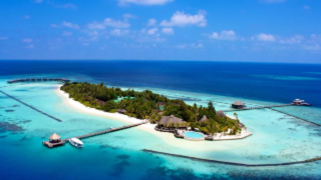 komandoo-maldives-island-resort