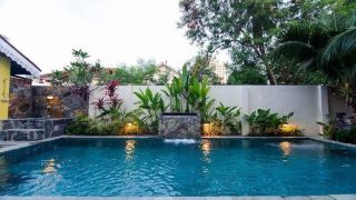 the-neem-at-banda-hilir-chalets