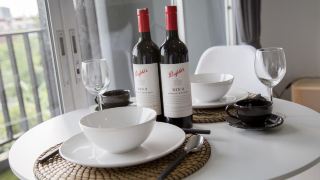 q-space-residence
