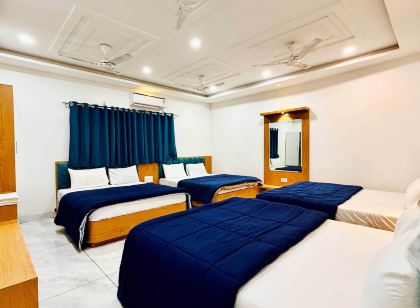 Hotel Raj Inn