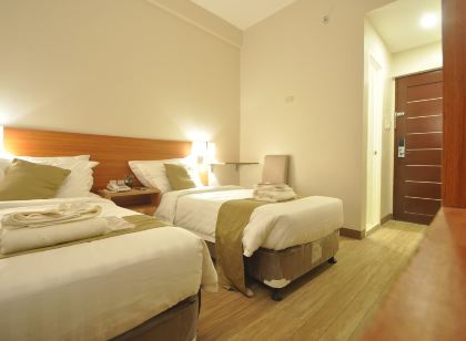 Baypark Inn