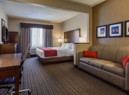 Comfort Suites
