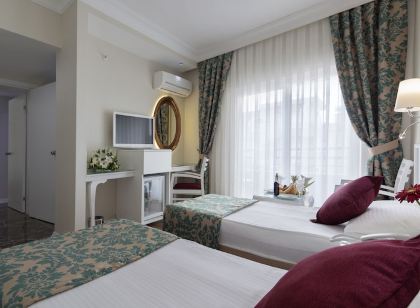 Alaiye Kleopatra Hotel