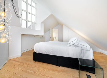 LS48 Prime Location Luxury Duplex
