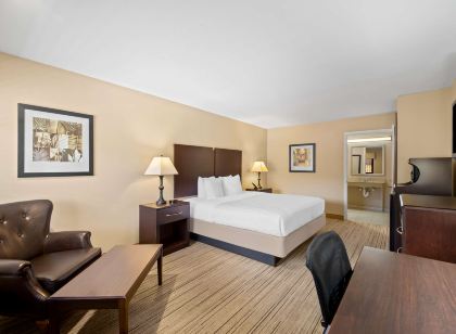 Best Western Cedar Inn