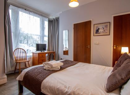 Shelford Lodge