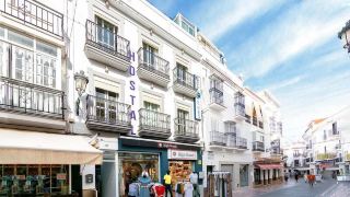 luna-de-nerja