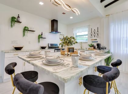 Stylish Miami Home 2 Mi to Intracoastal Waterway!