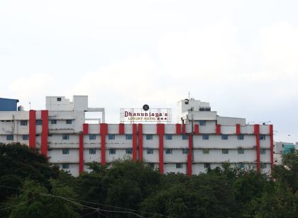 Dhanunjayas Luxury Hotel