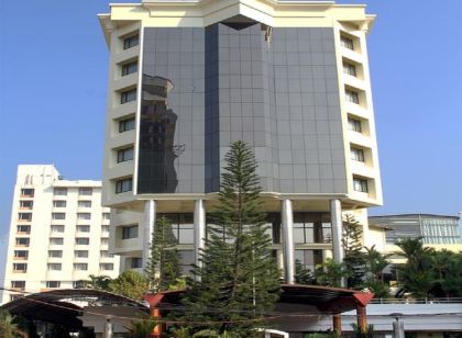 Gokulam Park Hotel & Convention Centre