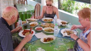 dimuthu-tour-inn