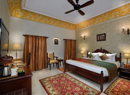 BrijRama Palace, Varanasi - by the Ganges