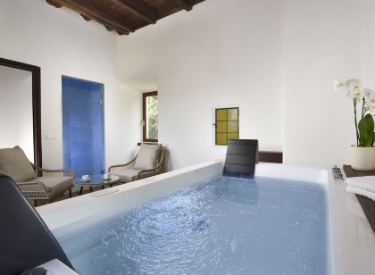 Torre Delle Cornacchie - Private Pool Villa
