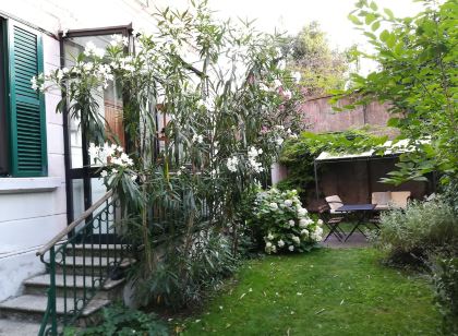 Cozy Apartment with Garden in Dorsoduro
