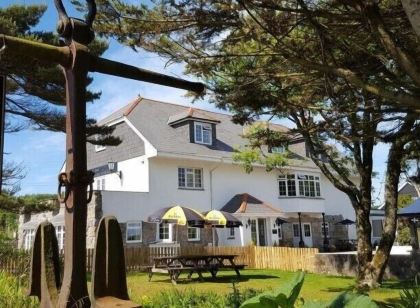 The Balnoon Inn with Rooms