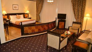 rolla-suites-hotel-former-j5-bur-dubai-hotel