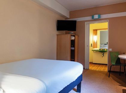 B&B HOTEL Grenoble Université 2