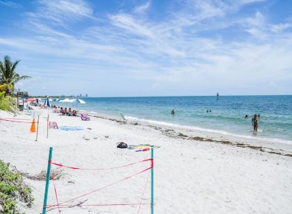 SEASONAL RENTAL IN KEY BISCAYNE