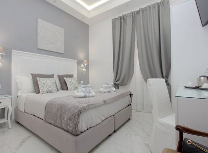 Roman Holiday Colosseo