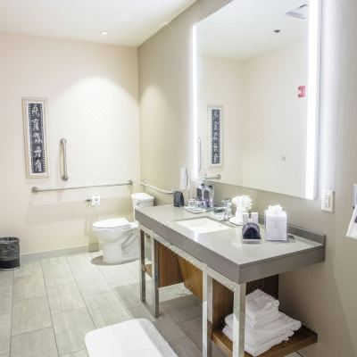 Standard King Room-Accessible Standard King Room-Accessible Hard Rock Hotel & Casino Sioux City Promo Code