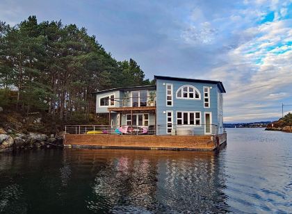 Floating Villa Bergen