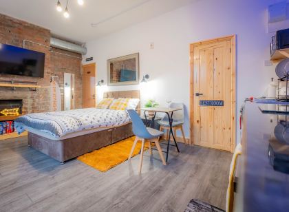 Luxury Studio - Free Parking - Great Location